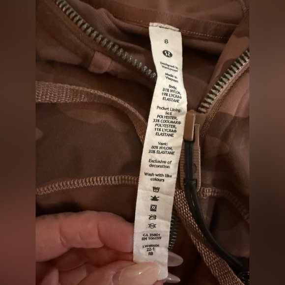 Lululemon Hooded Define Jacket Nulu
Heritage 365 Camo Roasted Brown Multi Size 8 - Picture 8 of 9